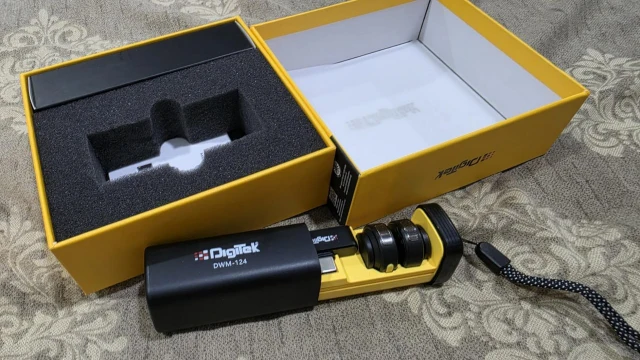 Digitek Wireless Microphone